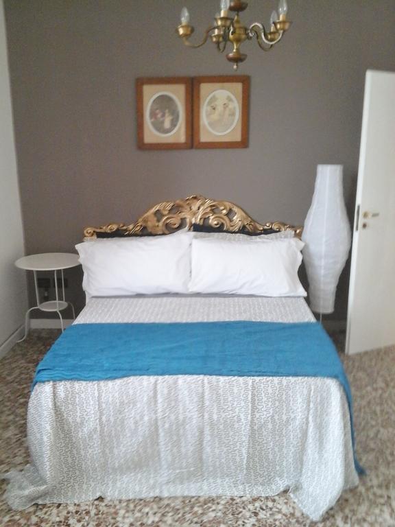 L.T. Schneider B&B Bologna Buitenkant foto