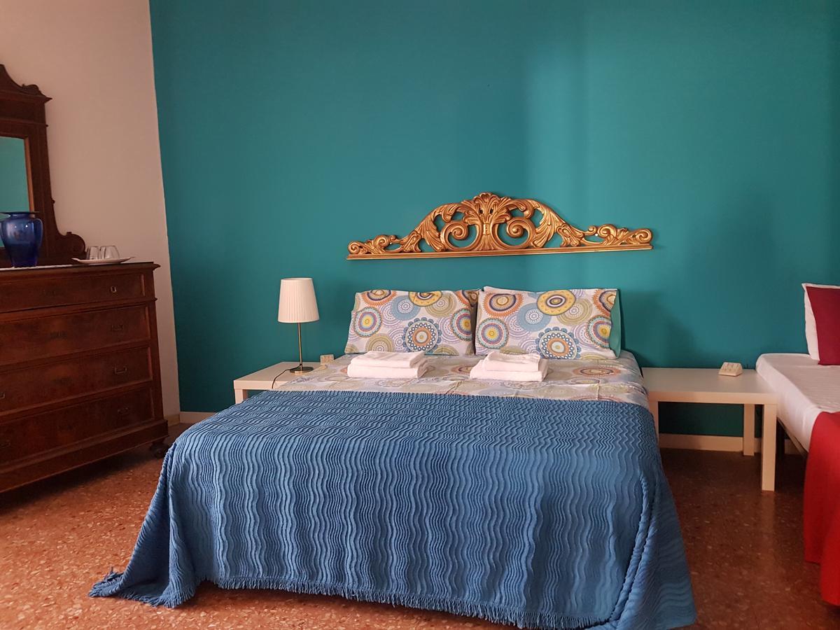 L.T. Schneider B&B Bologna Buitenkant foto